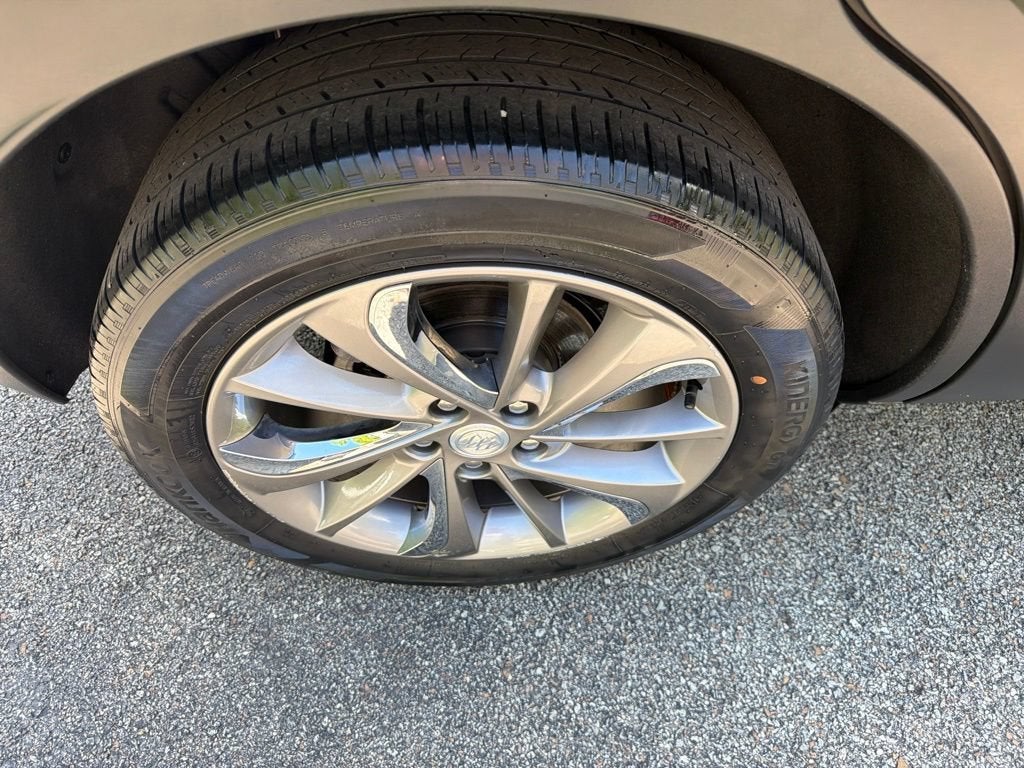 2022 Buick Encore GX Select