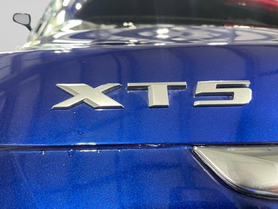 2025 Cadillac XT5 Sport