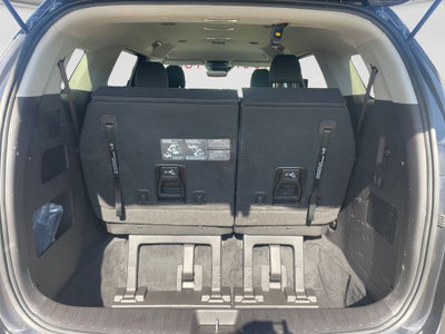 2022 Kia Carnival LX