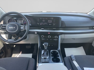 2022 Kia Carnival LX