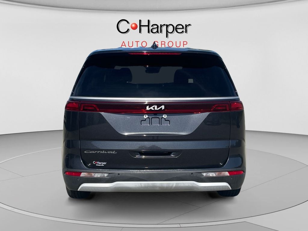 2022 Kia Carnival LX