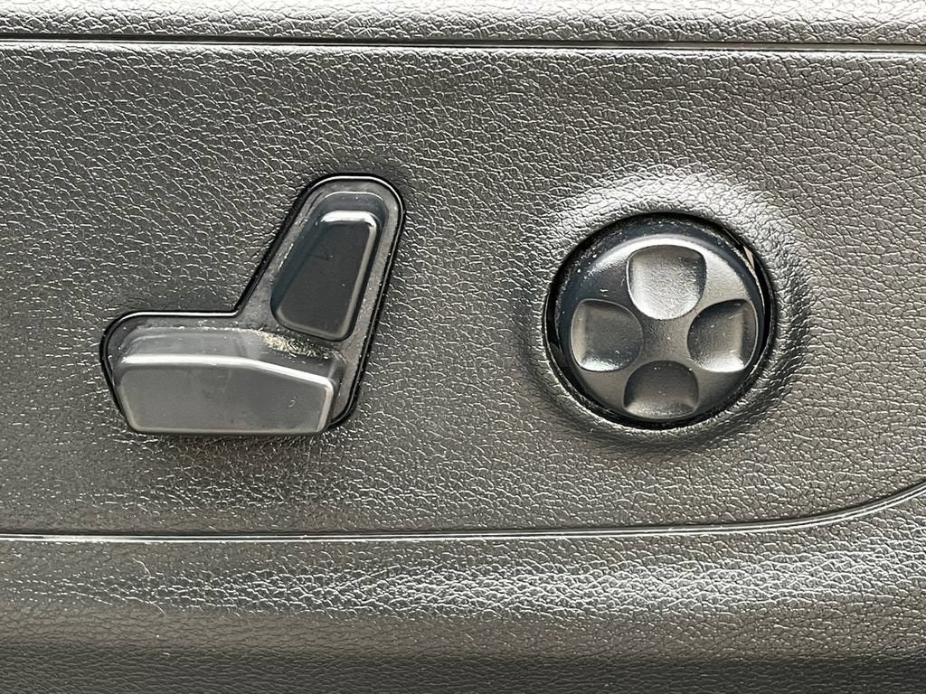 2021 RAM 1500 Rebel Crew Cab 4x4 5'7" Box
