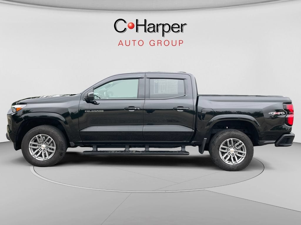 2025 Chevrolet Colorado WT/LT