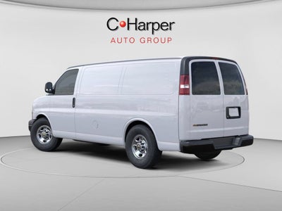 2025 Chevrolet Express Cargo WT