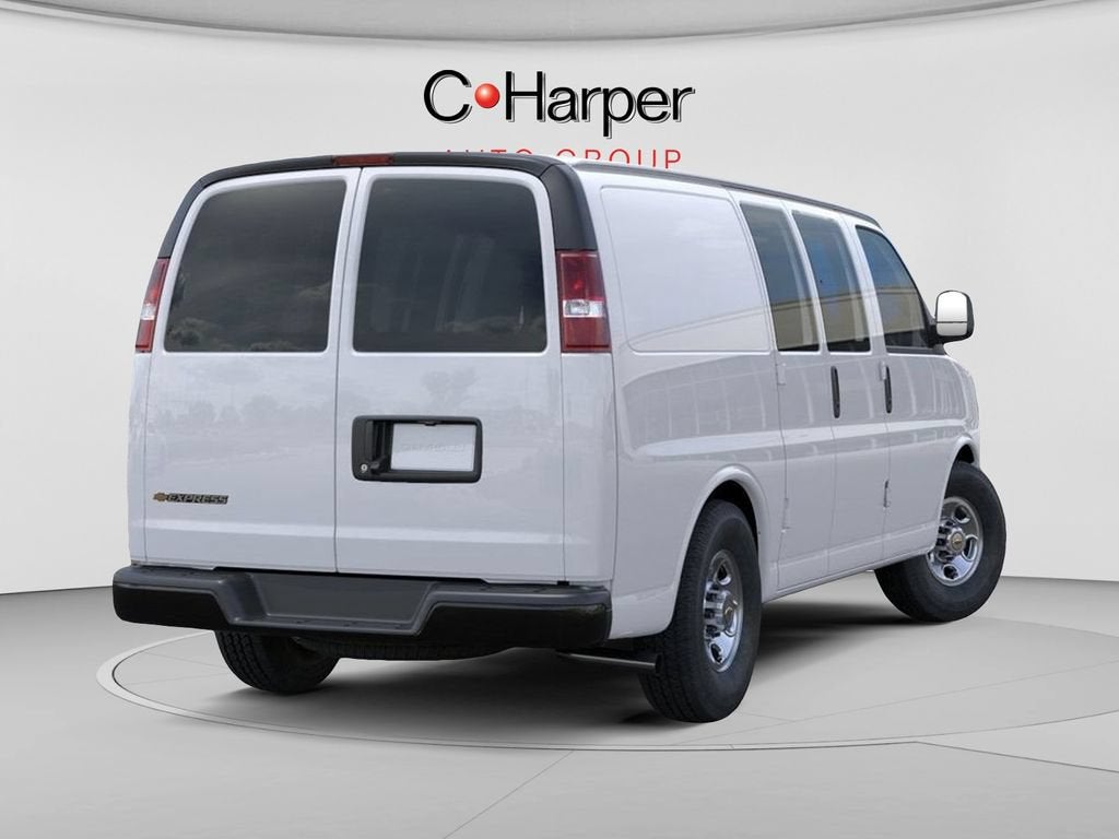 2025 Chevrolet Express Cargo WT