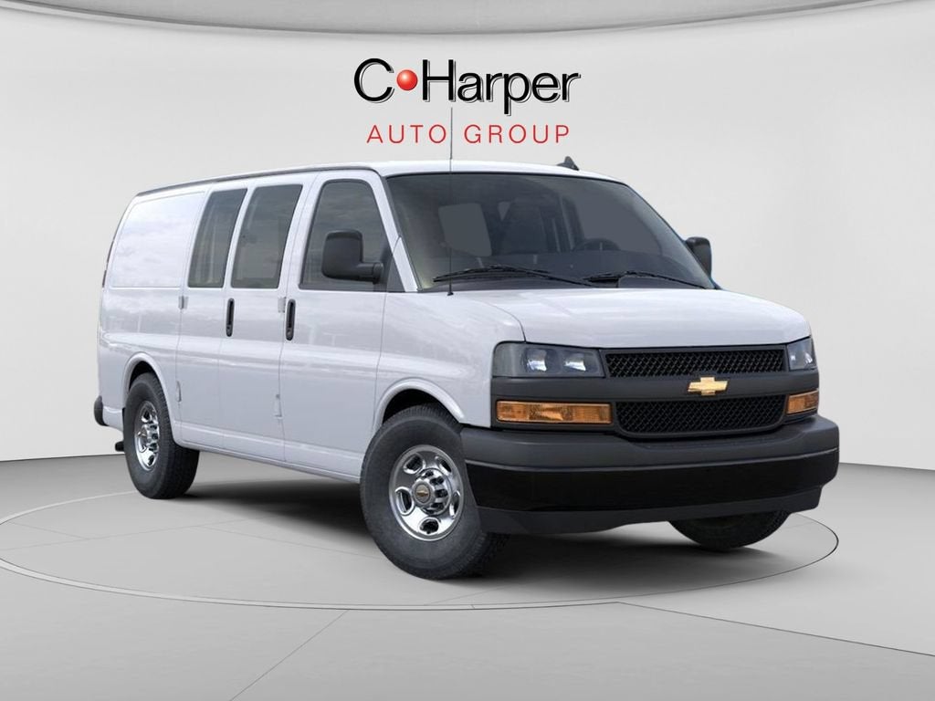 2025 Chevrolet Express Cargo WT