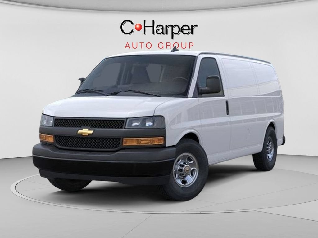 2025 Chevrolet Express Cargo WT