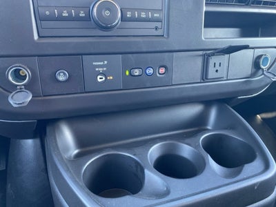 2026 Chevrolet Express Cutaway 3500 1WT