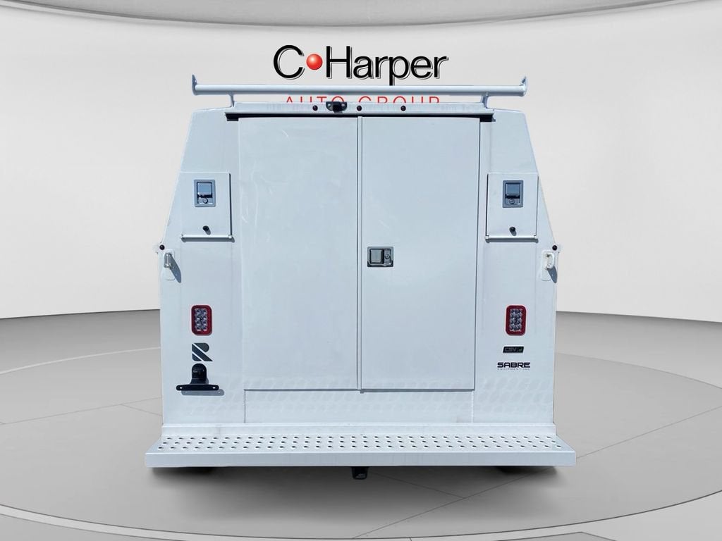 2026 Chevrolet Express Cutaway 3500 1WT
