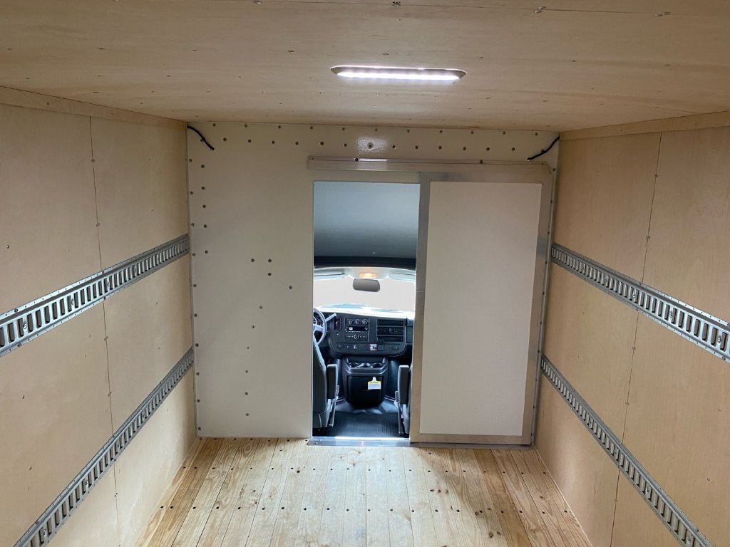 2026 Chevrolet Express Cutaway 3500 1WT