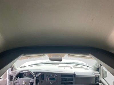 2026 Chevrolet Express Cutaway 3500 1WT