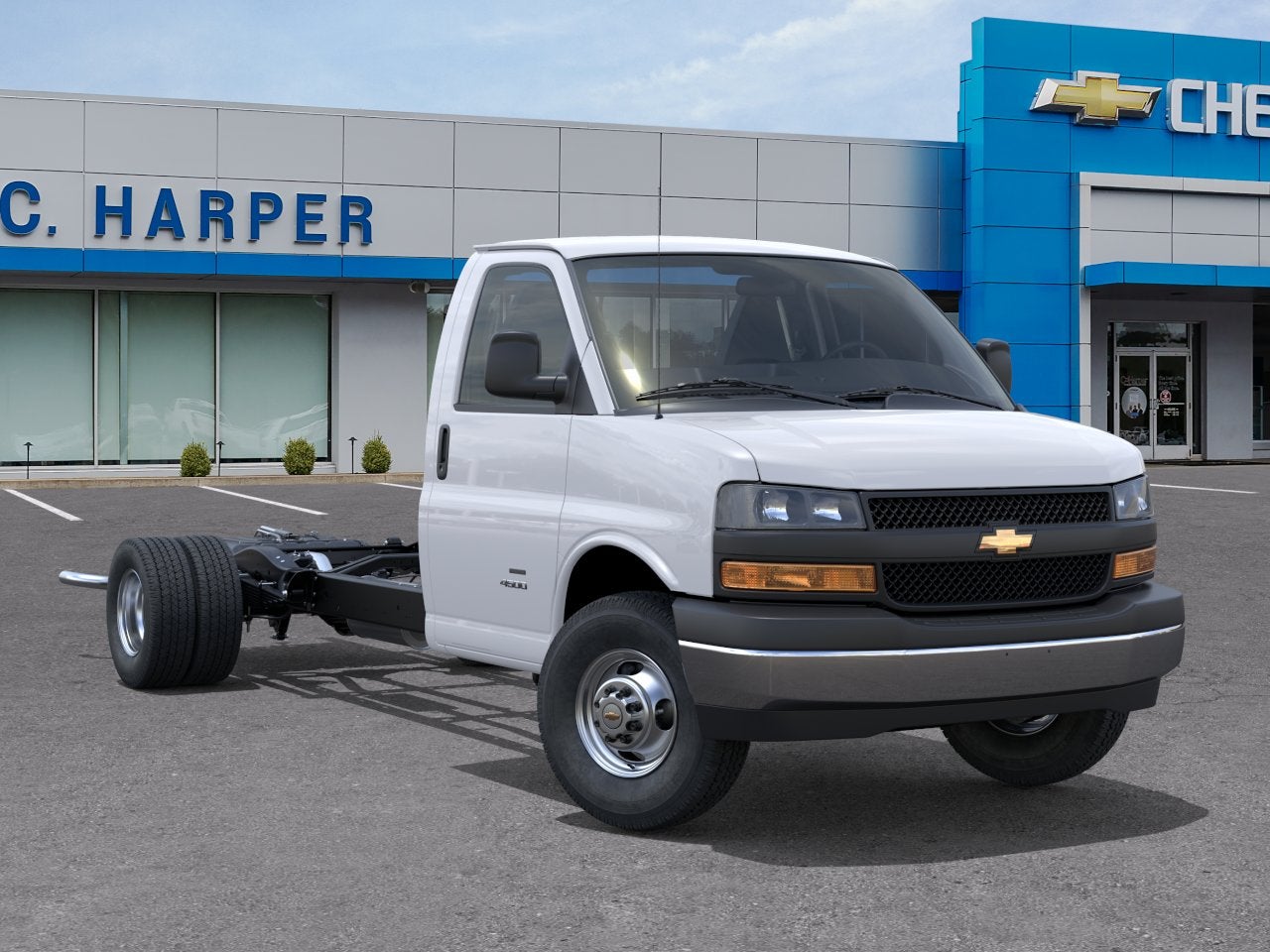 2026 Chevrolet Express Cutaway 3500 1WT