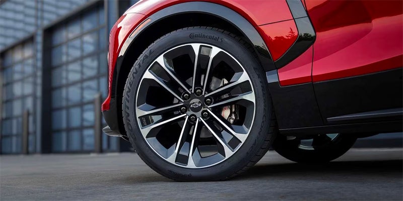 Closeup of the tire and rim on the Chevrolet Blazer EV